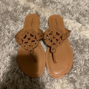 Brown/tan sandals